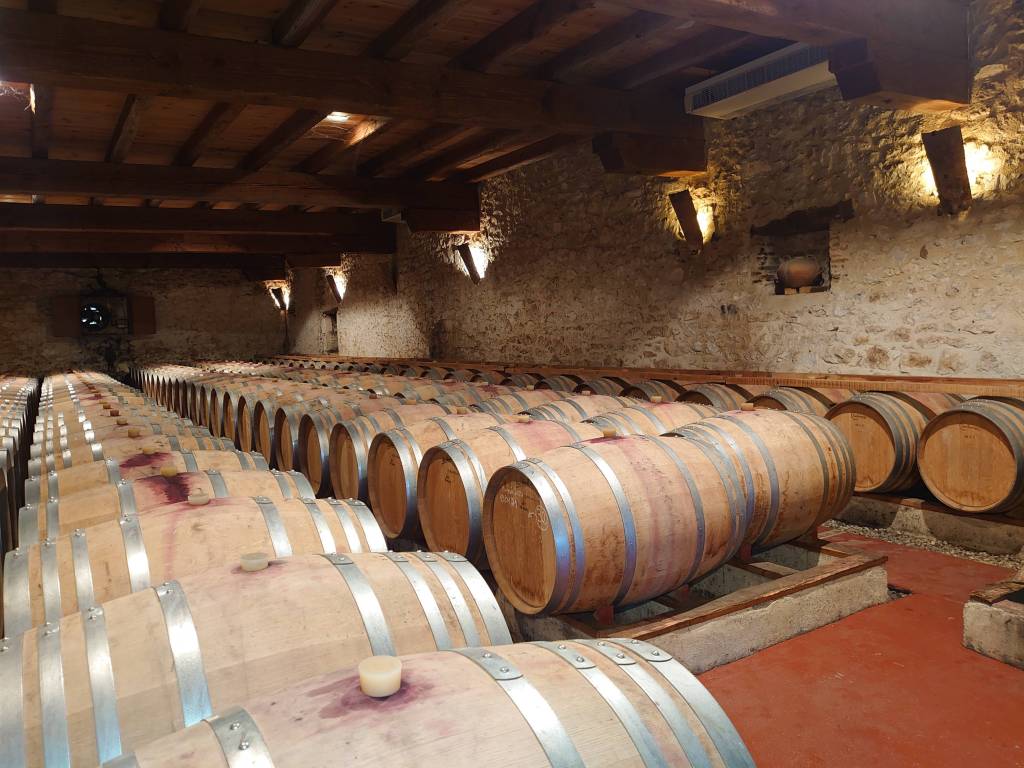 Chai chateau Pineraie Puy l'Eveque